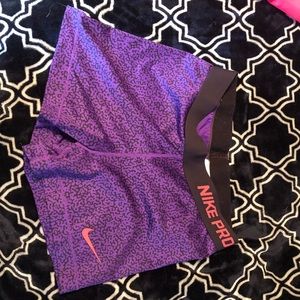Nike pro *SOLD*